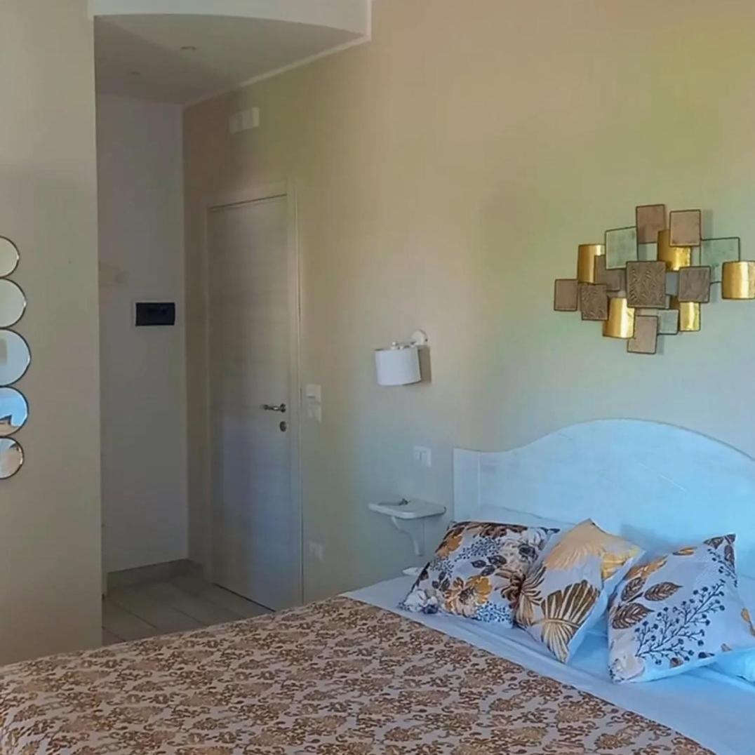 B&B Incentro Санта Мария ди Кастелабате Екстериор снимка